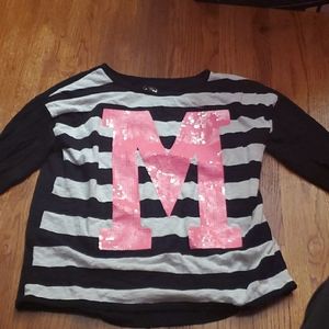 Justice long sleeve "M" tee
